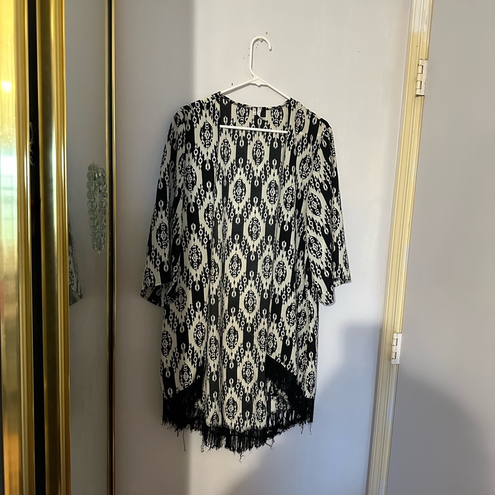 Cute Kimono - Picture 2 of 3